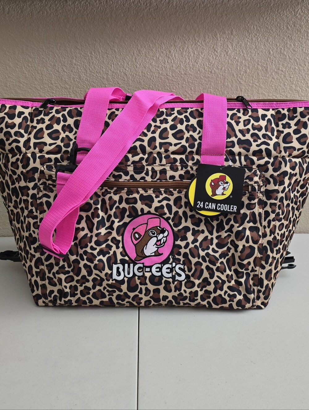 Buc-ee's Insulated Tote - Picture 6 of 10